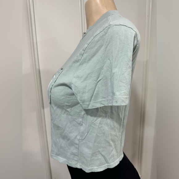 Volcom Women’s Crop Shirt Size XS - Picture 2 of 5